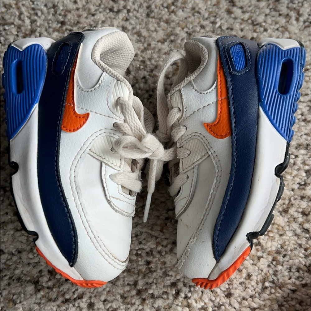 Toddler Nikes. Size 7.